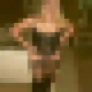 Wahiba, 32 ans, en ligne à Saint-Gervais-les-Bains pour une rencontre coquine