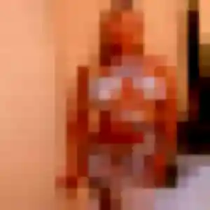 Photo de Typhaine à Saint-Jean-de-la-Ruelle (33 ans) - rencontre sexy sans inscription