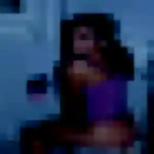 Jocelyne, femme de 45 ans propose rencontre sexy à Saint-Leu