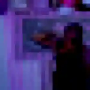 Pierrette, 20 ans, connectée à Saint-Martin-lez-Tatinghem pour une rencontre coquine