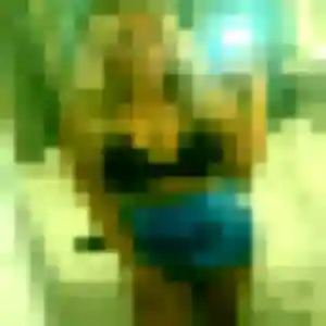 Photo sexy de Armelle, 21 ans à Saint-Quentin - plan discret