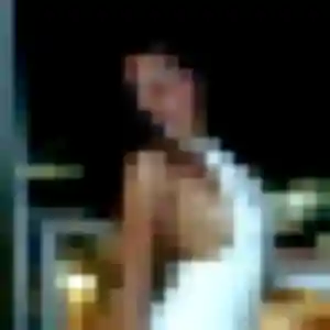 Découvre Touria, 21 ans à Saint-Raphaël en privé