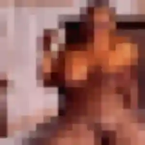 Gabrielle, 40 ans, connectée à Saint-Sébastien-sur-Loire pour une rencontre coquine