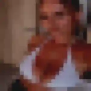 Delia, 22 ans, connectée à Tarascon pour un rencontre sexy