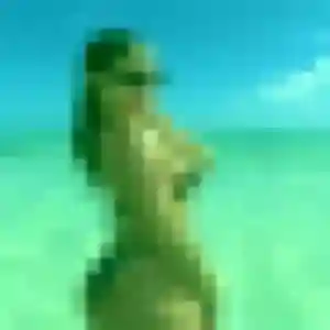 rencontre sexy à Trets : photo de Lilou, 25 ans - accès libre