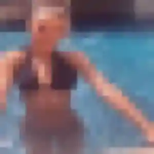 Ninon, 19 ans, dispo pour rencontre sexy à Uzès