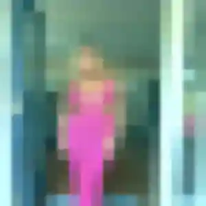 Zephyrine, 28 ans, connectée à Villejuif pour une rencontre coquine