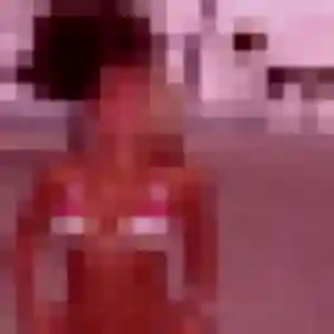 Anne-Sophie (25 ans) à Villemomble propose une rencontre maintenant