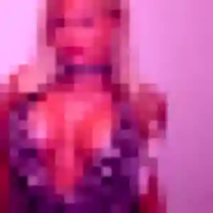 Amira de Villers-le-Lac, 25 ans - rencontre sexy en toute liberté