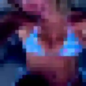 Roxane (25 ans) à Villetaneuse propose une rencontre maintenant