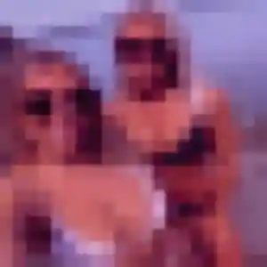Brune de Vineuil, 19 ans - rencontre sexy sans prise de tête
