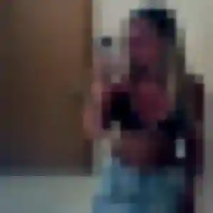 Violette, femme de 30 ans veut rencontre sexy à Viroflay